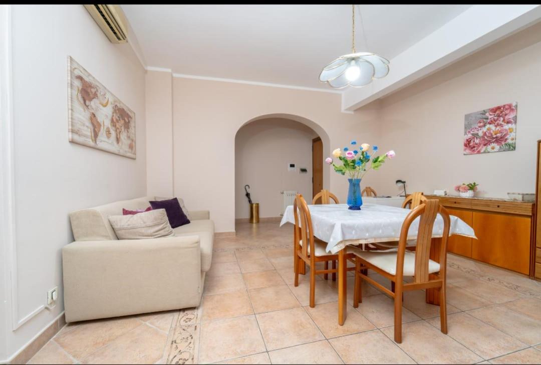 La Casa Di Ada Lejlighed Tivoli Eksteriør billede
